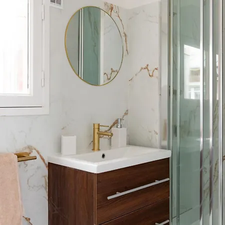 75017 Proche Champs Elysees Apartment